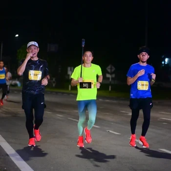 Runner Photo 2830081