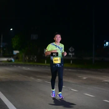 Runner Photo 2830543