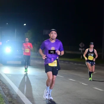 Runner Photo 2830880