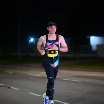 Runner Photo 2831372