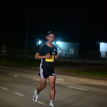 Runner Photo 2831669