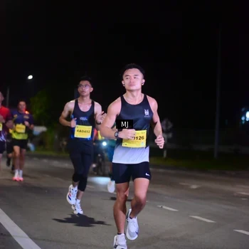 Runner Photo 2831772