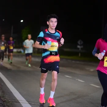 Runner Photo 2831955