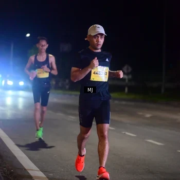 Runner Photo 2832136