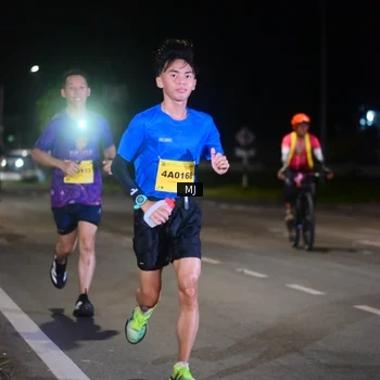 Runner Photo 2832192
