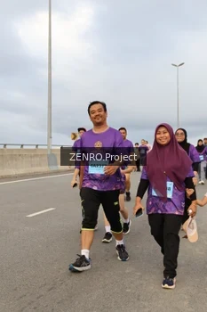 Runner Photo 2832341