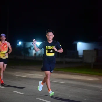 Runner Photo 2832360