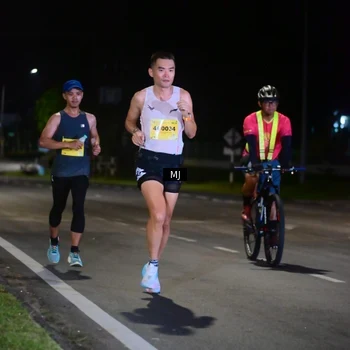 Runner Photo 2832858