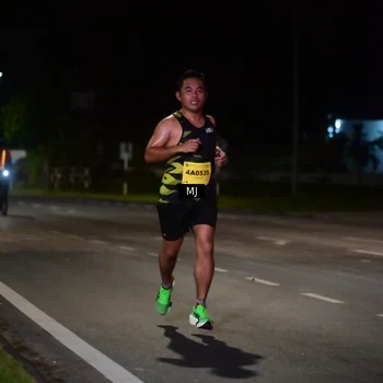 Runner Photo 2832885