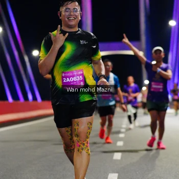 Runner Photo 2832996