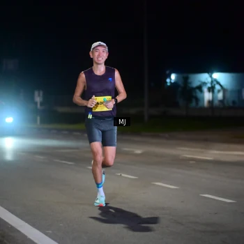 Runner Photo 2833002