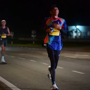 Runner Photo 2833004