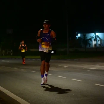 Runner Photo 2833430