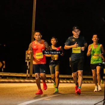 Runner Photo 2833560