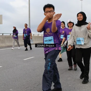 Runner Photo 2833698