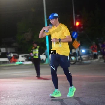 Runner Photo 2834477