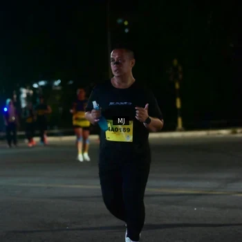 Runner Photo 2834659