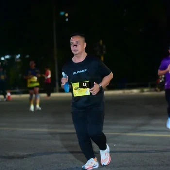 Runner Photo 2834669