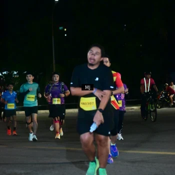 Runner Photo 2835315