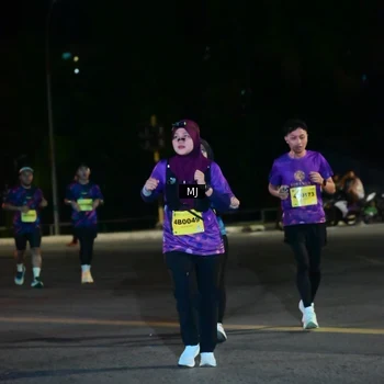 Runner Photo 2835373