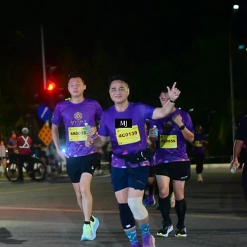 Runner Photo 2835443