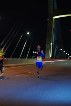 Runner Photo 2835677