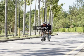 Runner Photo 2835718