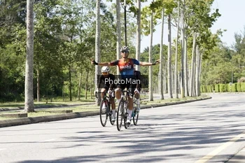 Runner Photo 2835749