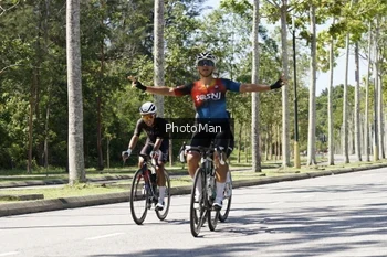 Runner Photo 2835827