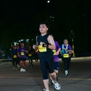 Runner Photo 2836549