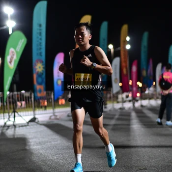 Runner Photo 2836696