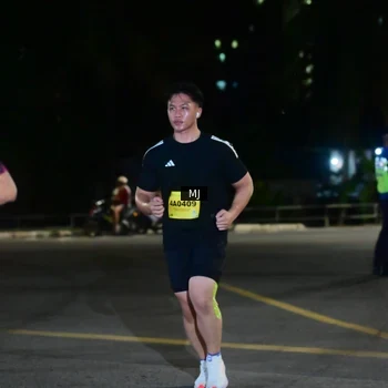 Runner Photo 2837715