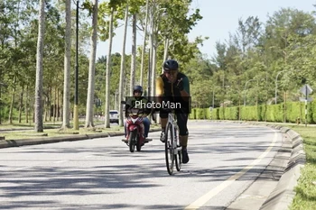 Runner Photo 2840462