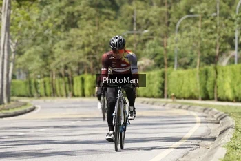 Runner Photo 2842504