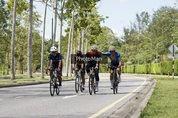 Runner Photo 2843763