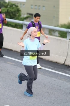 Runner Photo 2859603