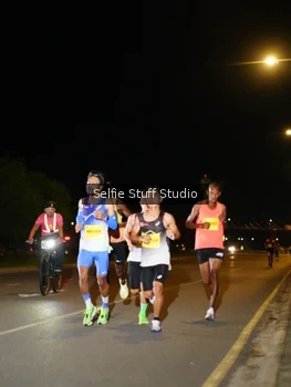 Runner Photo 2901359