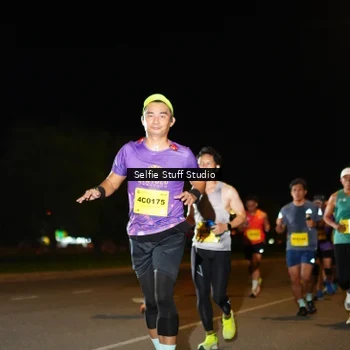 Runner Photo 2902014