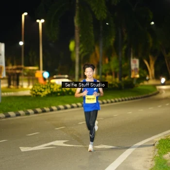 Runner Photo 2902430