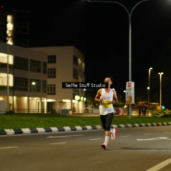 Runner Photo 2902437