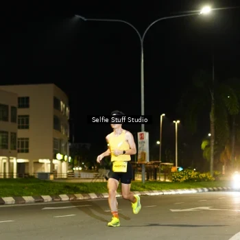 Runner Photo 2902499