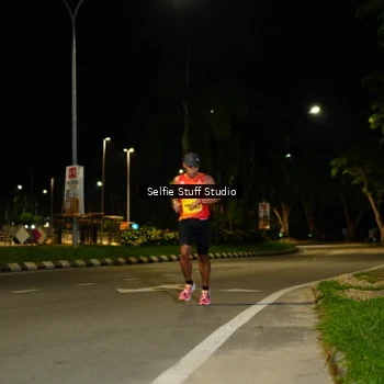 Runner Photo 2902573