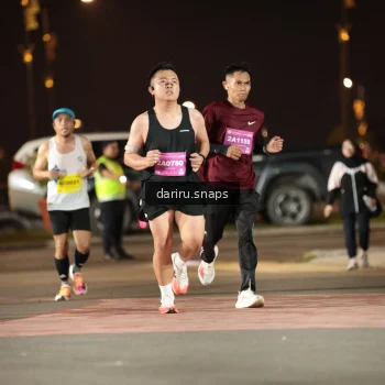 Runner Photo 2902611