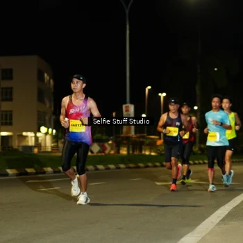 Runner Photo 2902644