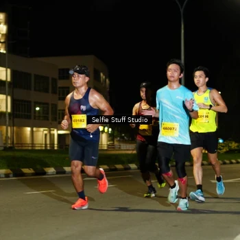 Runner Photo 2902650