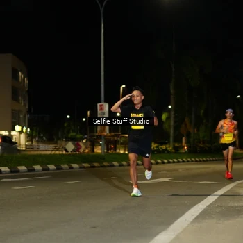 Runner Photo 2902704