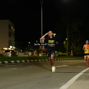 Runner Photo 2902710