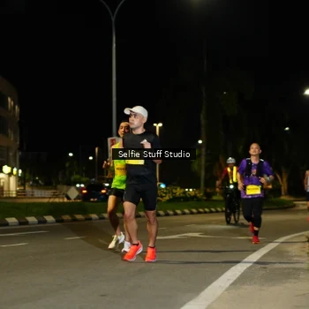 Runner Photo 2902810