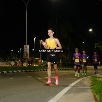 Runner Photo 2902856