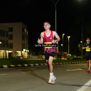 Runner Photo 2903013